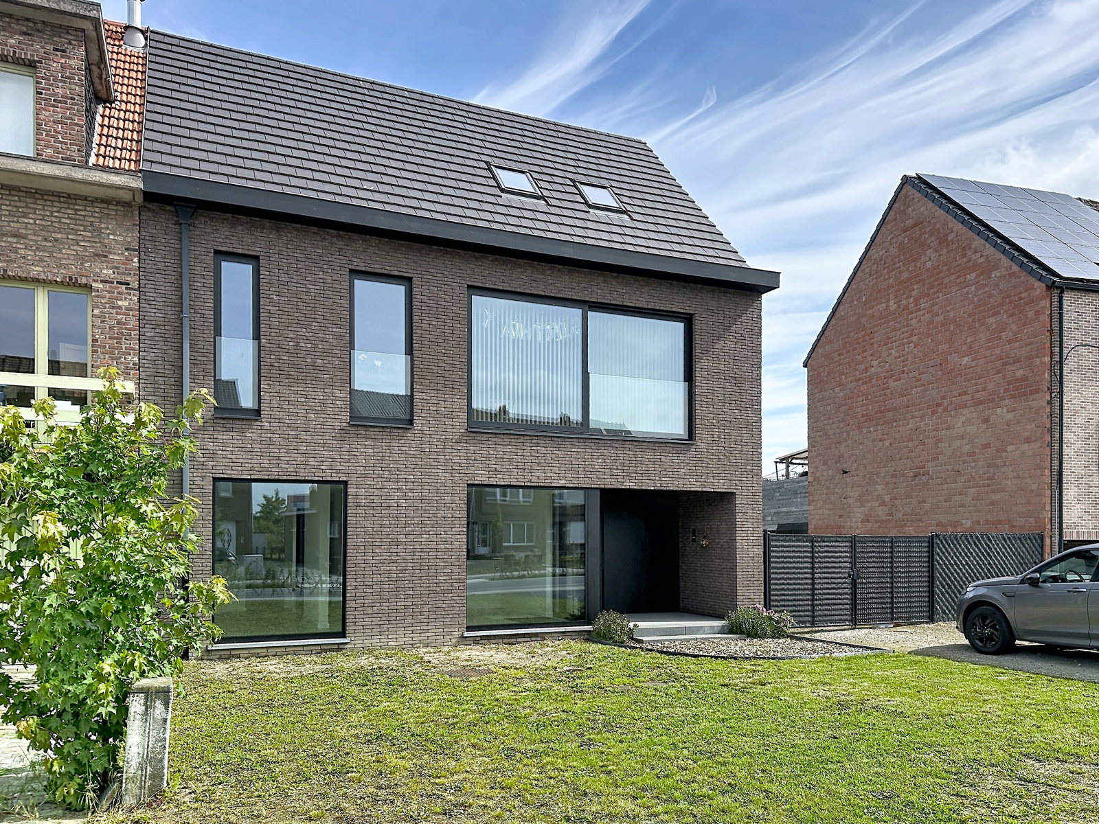 Praktijkruimte / commercieel gelijkvloers met veel passage - foto 4