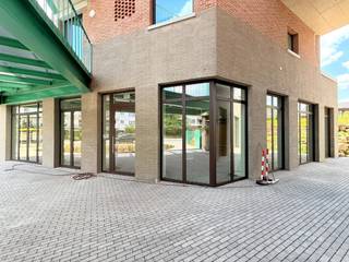 Bent u op zoek naar een praktische en centraal gelegen kantoorruimte in regio Leuven? Dan is deze instapklare kantoorruimte van circa 200 m² in...