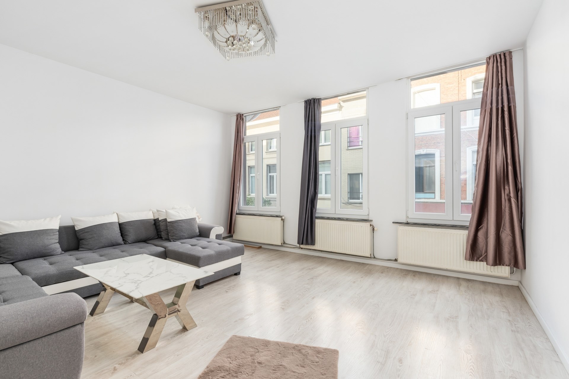 Ruime woning met 4 slaapkamers en veel mogelijkheden - foto 5