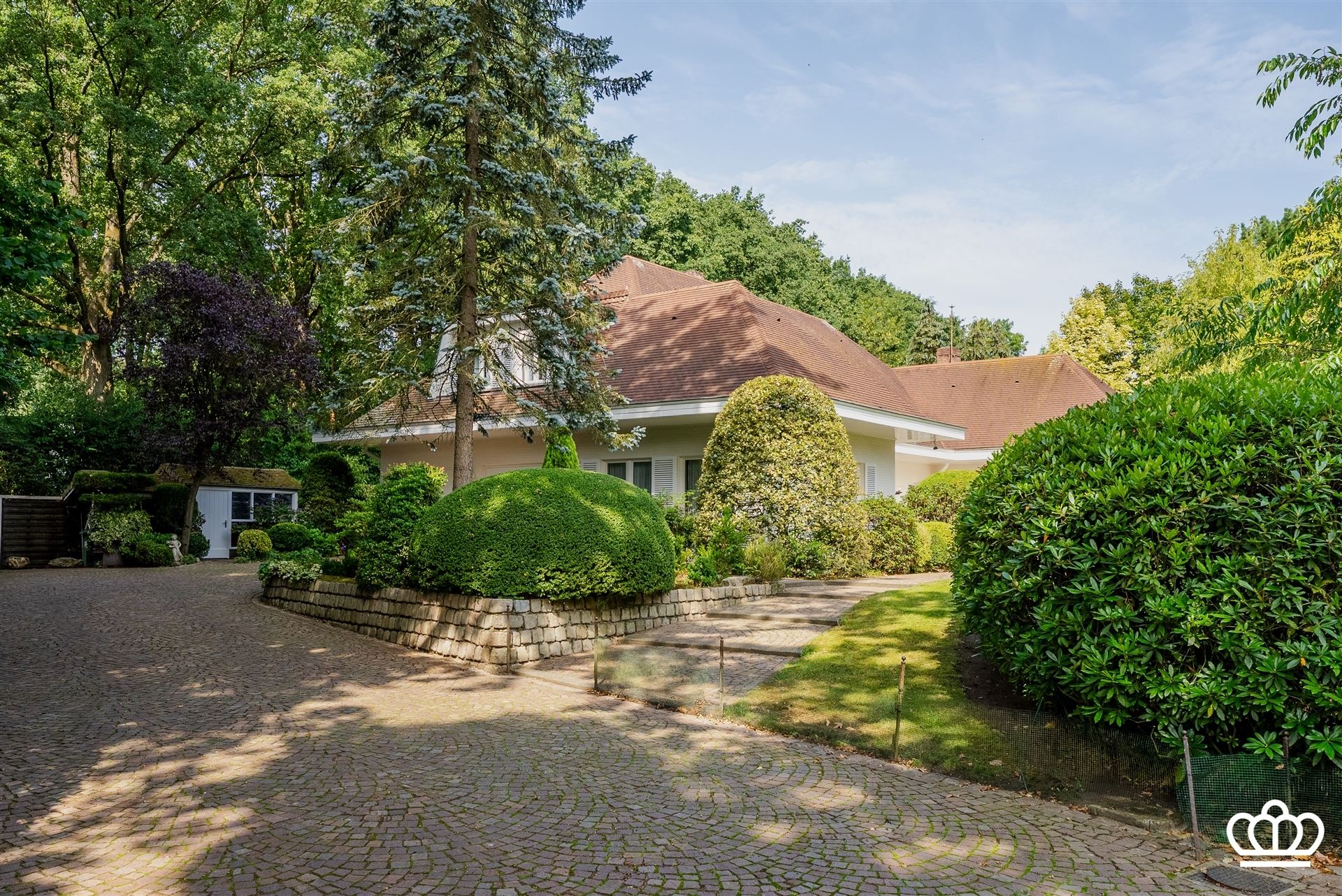 Maison à vendre à Essen avec 5 chambres - photo 2