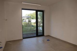  Ben je een zelfstandige in de paramedische sector, schoonheidsspecialiste of tandarts en op zoek naar een moderne, volledig uitgeruste werkplek?...