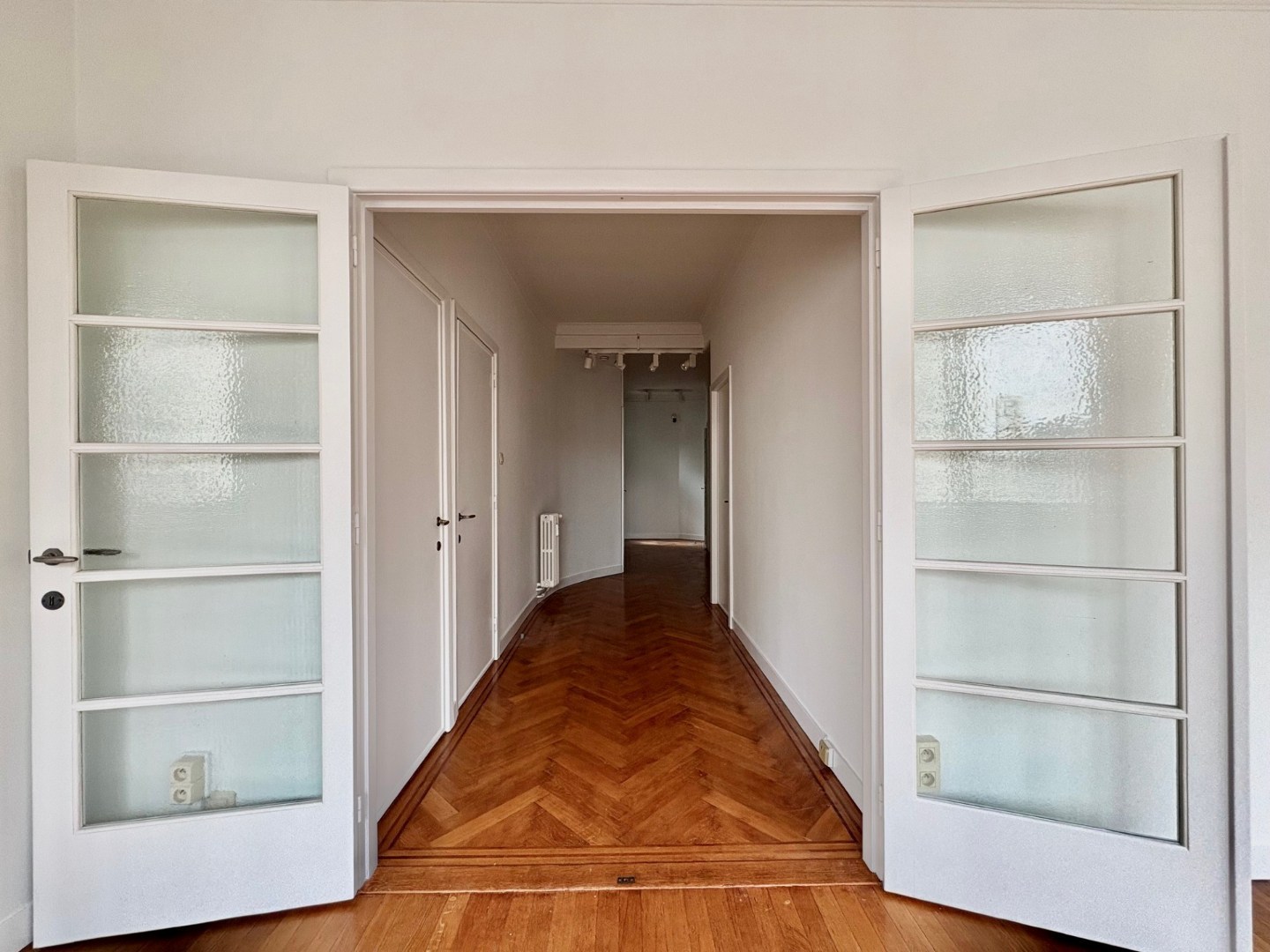 Instapklaar 2-slaapkamerappartement met zijzicht op de Meir ca. 140 m² - foto 5