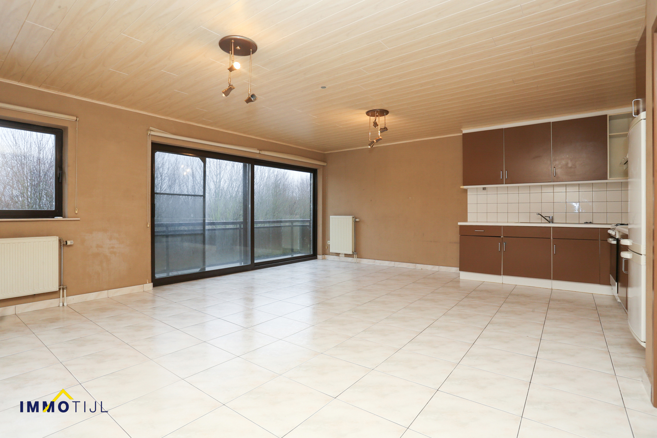 APP met 2 kamers, groot terras en garage! - foto 2