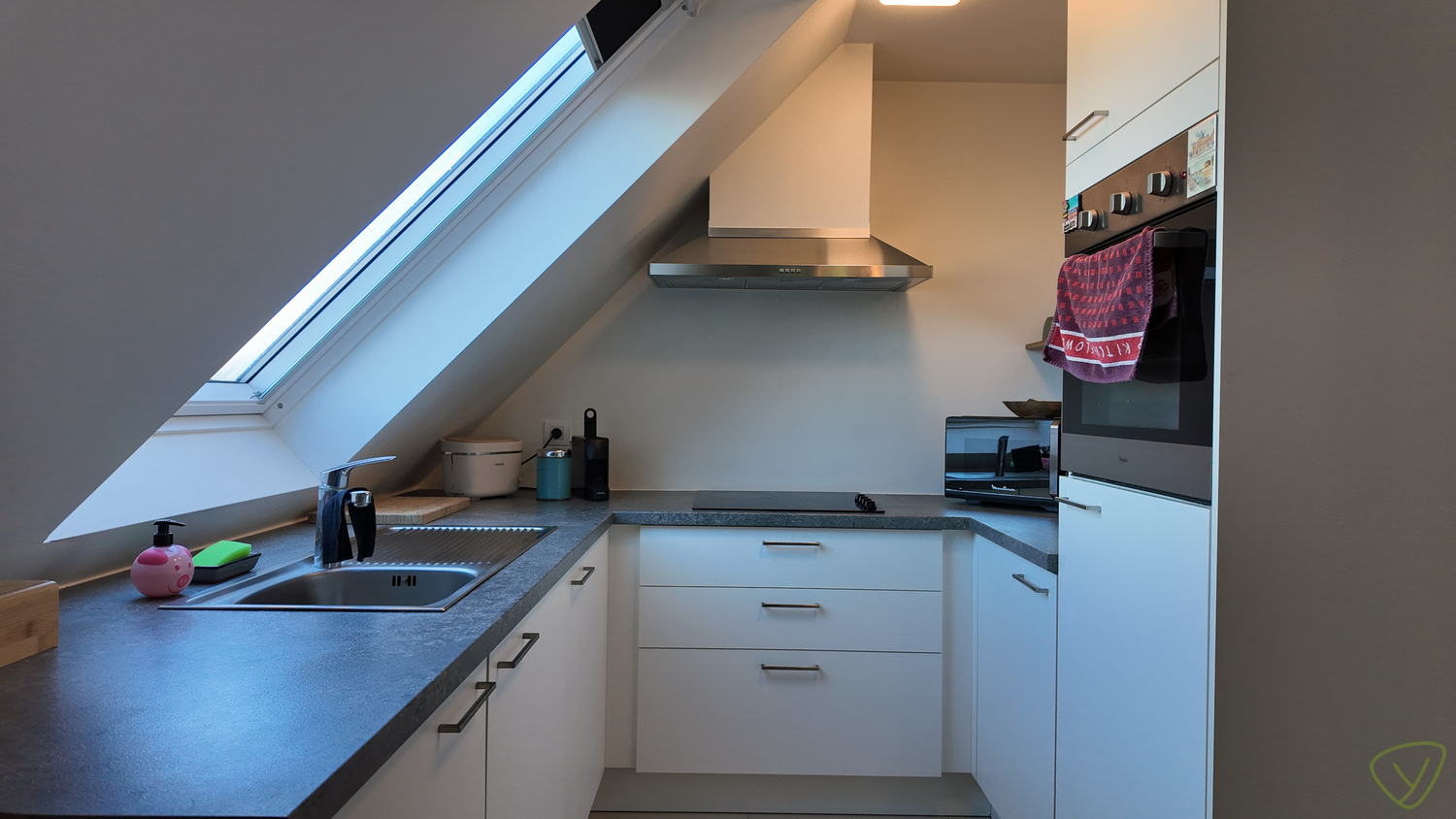 Gezellig duplex-appartement net buiten het centrum van Eeklo! - foto 2