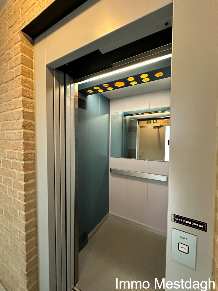 Ruim &amp; Licht Appartement in het Hart van Diest - foto 5