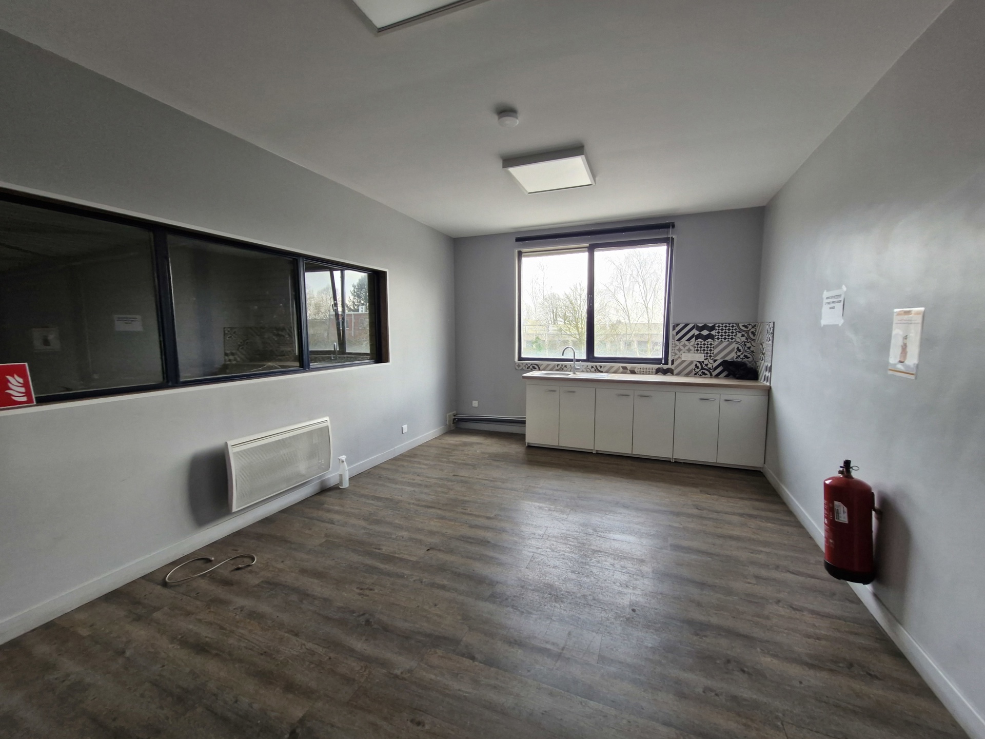 Commercial for rent in Nivelles - photo 5