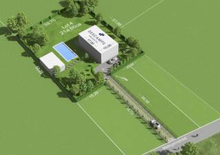 In deelgemeente Zingem bieden we binnenkort een fantastische villakavel aan. Het perceel is gelegen in woonuitbreidingsgebied, is zonevreemd. Er staat een bestaande woning op die kan gesloopt worden waardoor je kan bouwen aan 6% btwtarief. De inplanting kan gewijzigd worden. De woning mag naast de bestaande bijgebouwen een volume hebben van 1000m³. Het perceel kijkt uit op velden en is uniek qua ligging. De oppervlakte van het terrein is 2166m².<br /><br />De grond heeft de beste score op vlak van water. De bodemattesten zijn blanco. Alle gebouwen die zich momenteel voor het gebouw bevinden worden kortelings gesloopt! Deze gronden werden verkaveld in 3 bouwgronden.<br /><br />Op de kavels 1,2 en 3 komt een bouwproject en het gaat hier over lot 4 die u duidelijk ziet op de derde foto<br /><br />Zingem is een prachtig dorp aan de Schelde waar héél weinig aanbod is. het is er leuk om wonen. Zingem leeft, alle voorzieningen, zelfs een station zijn vlakbij.<br /><br />Aarzel niet om ons te contacteren op 0478/22 69 01