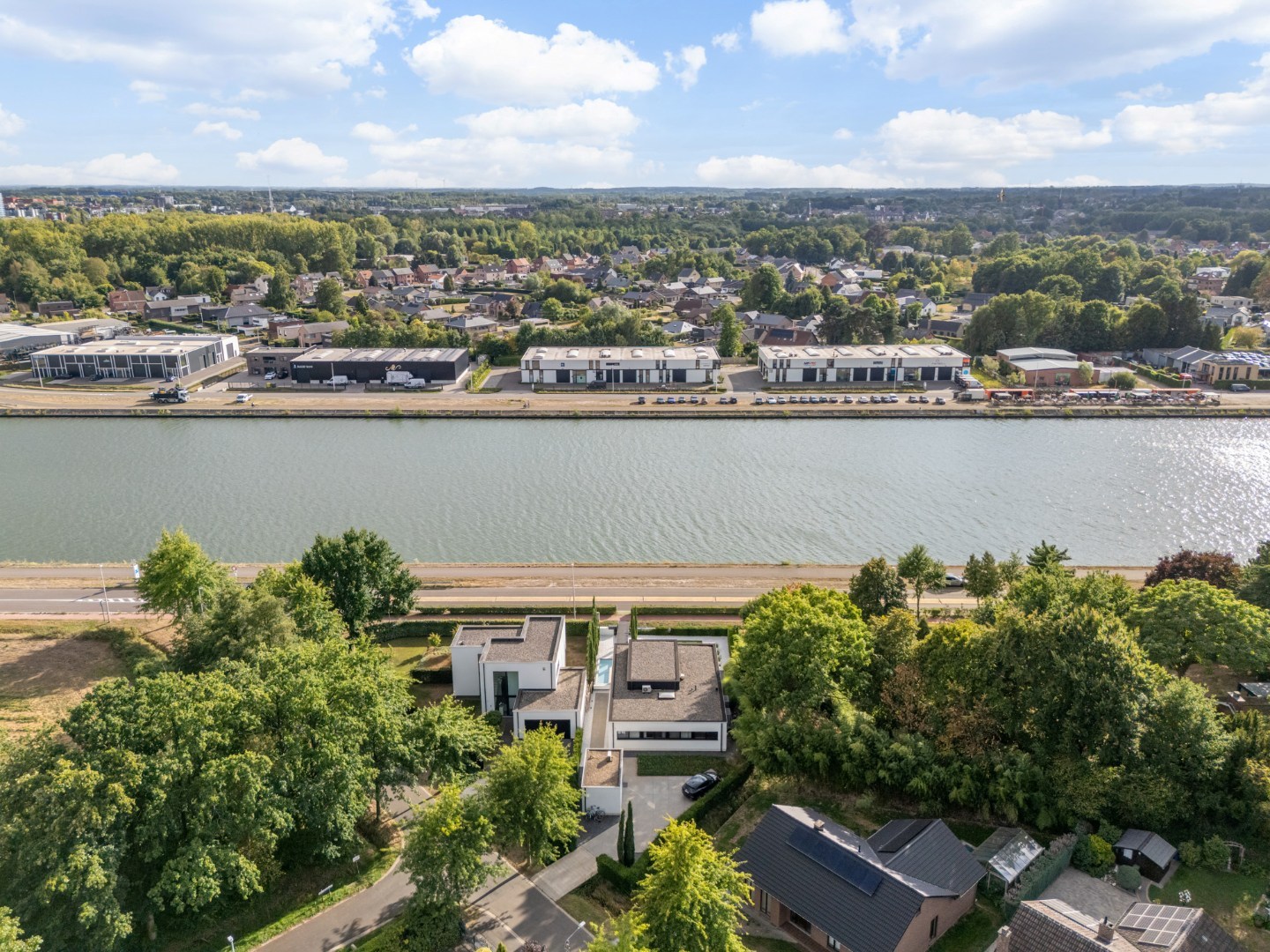 Unieke designvilla met zwembad en panoramisch uitzicht op het Albertkanaal - foto 5