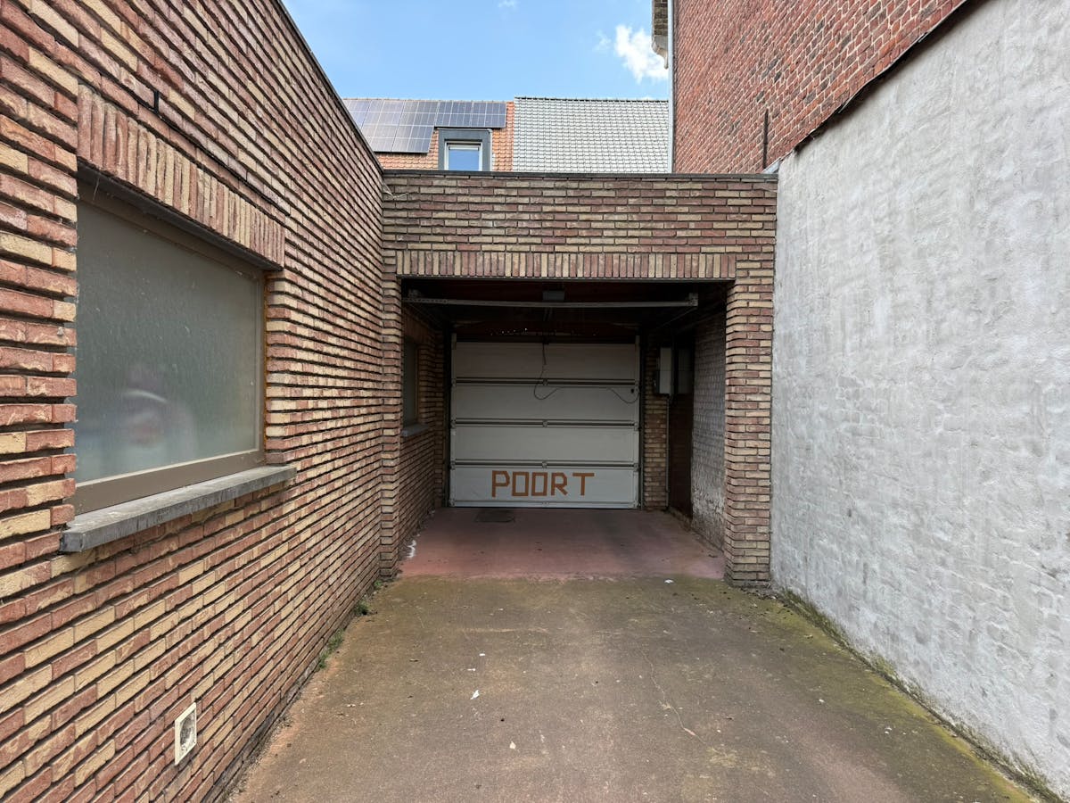 Garagecomplex met 5 garages te koop in Elverdinge - foto 5