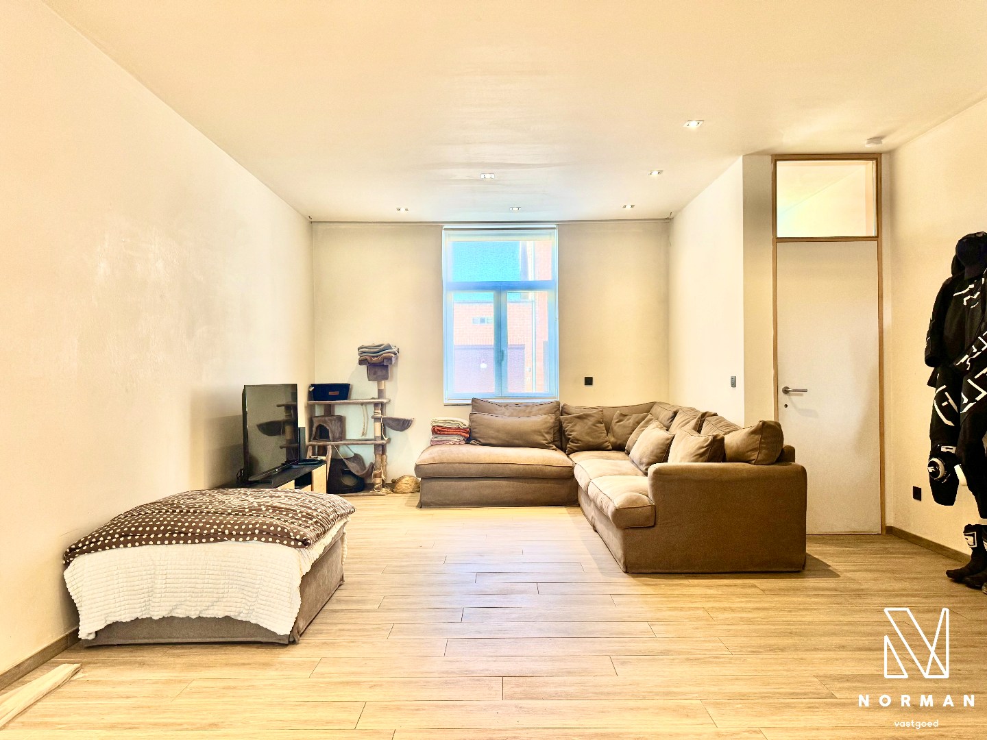 Instapklare, energiezuinige woning met 3 slaapkamers, tuin, garage en uitweg te koop in Kuurne! - foto 5