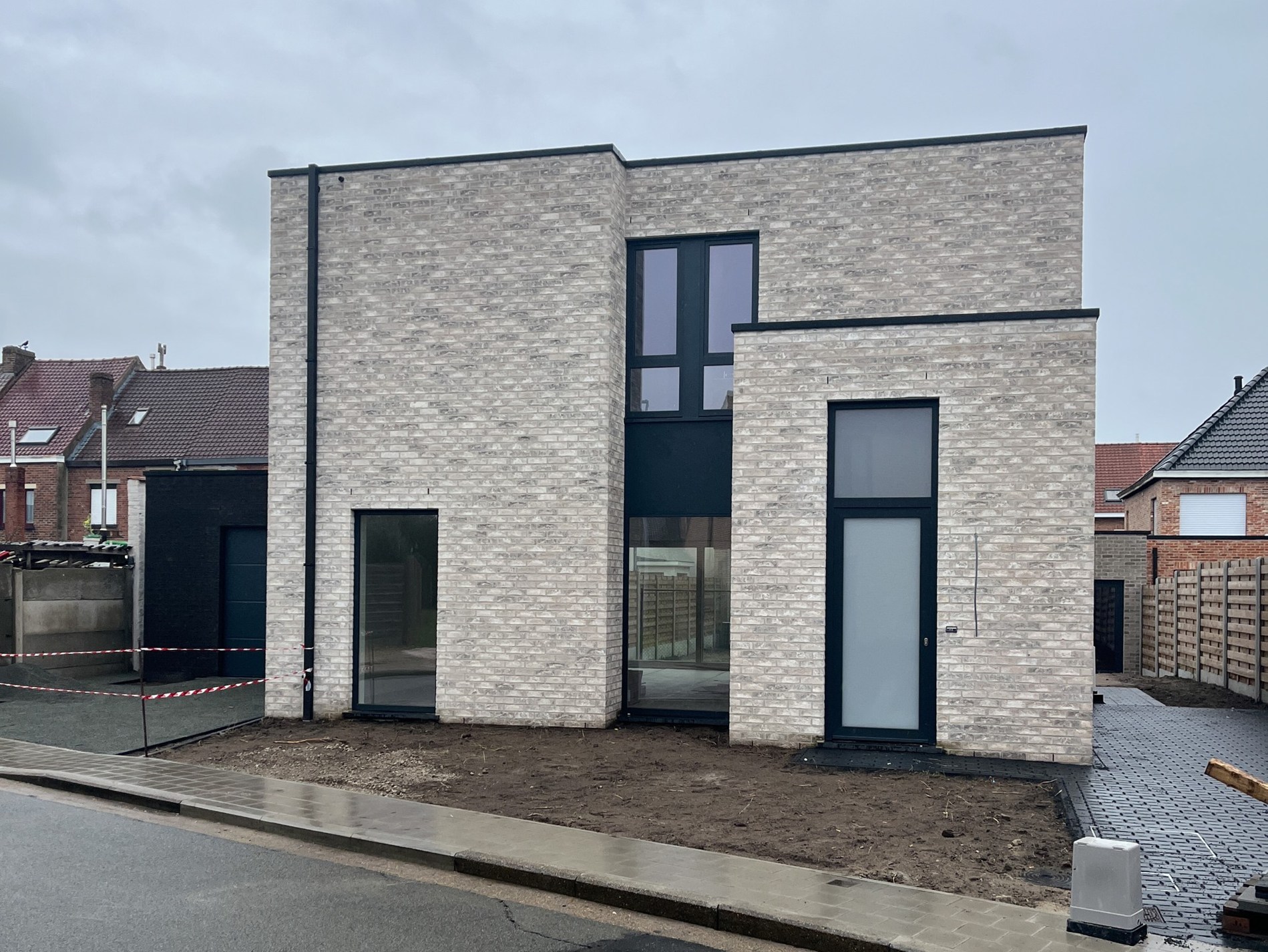 Moderne nieuwbouwvilla - foto 2