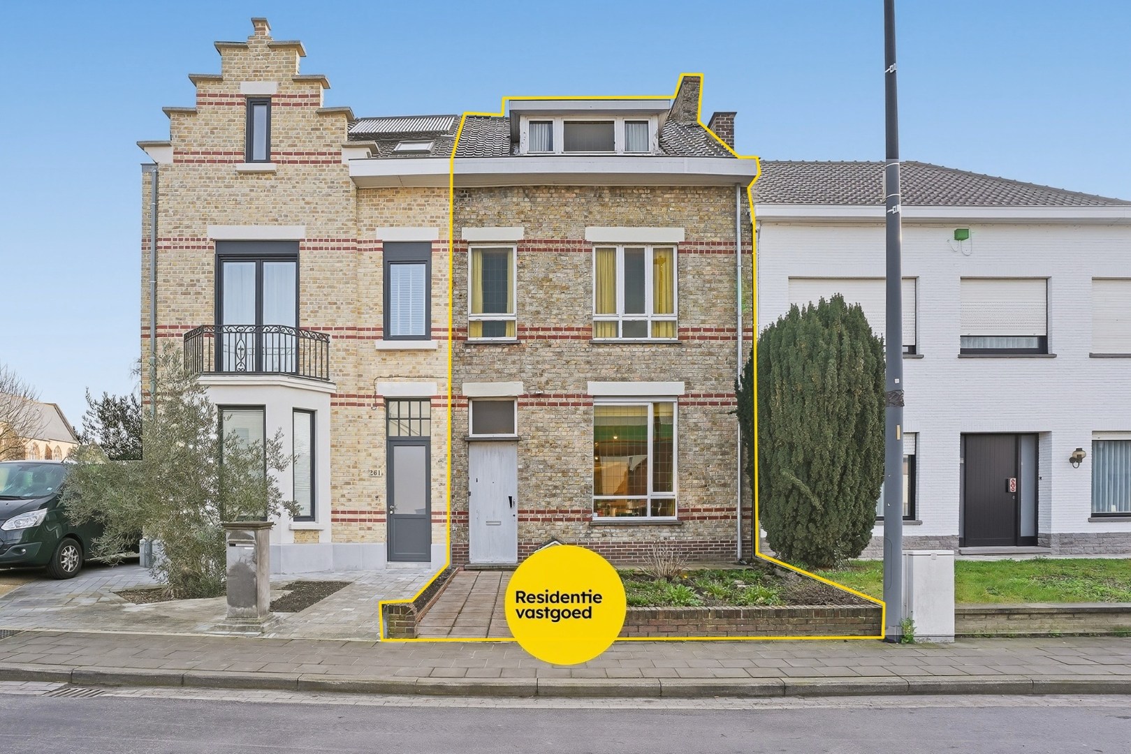Renovatiewoning met 5 slaapkamers en zonnige tuin in het centrum van Woumen (Diksmuide) - foto 1