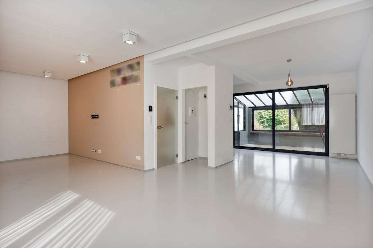 Driegevel huis met 4 slaapkamers, garage en tuin in Wemmel - foto 4