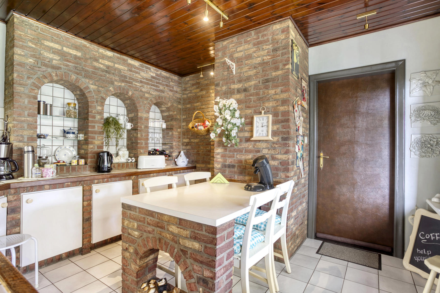 Rustig gelegen gelijkvloerse woning met 3 slk - foto 5