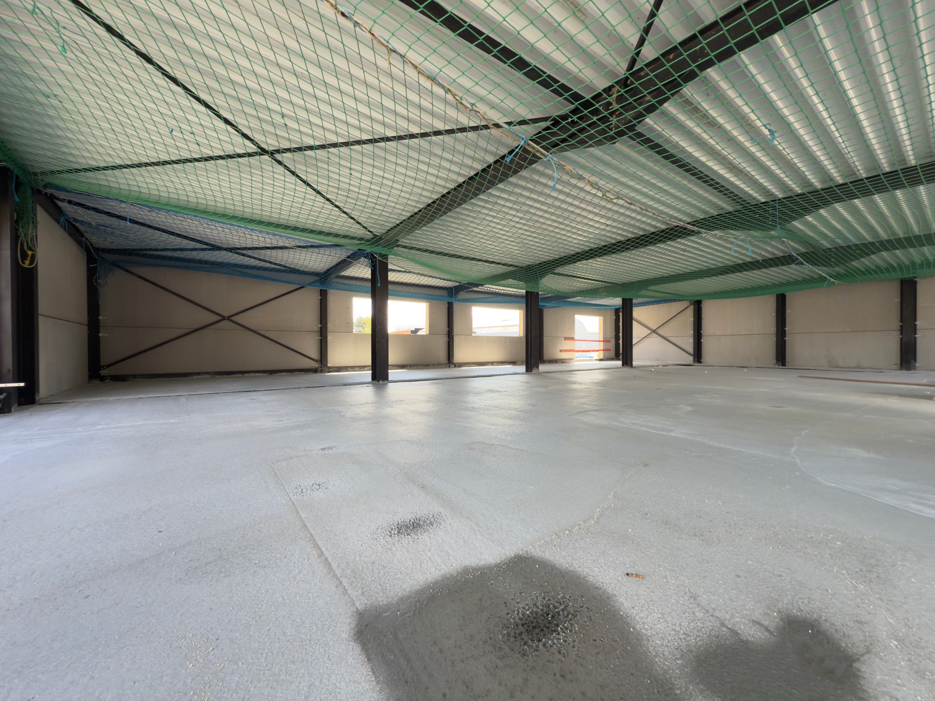 Handelspand 780m² te huur op toplocatie - photo 5