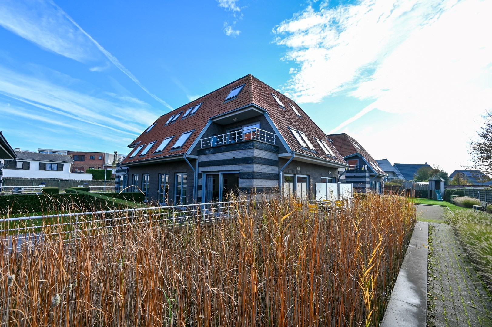 Gelijkvloers appartement met 1 slaapkamer, compact comfort aan zee - foto 2
