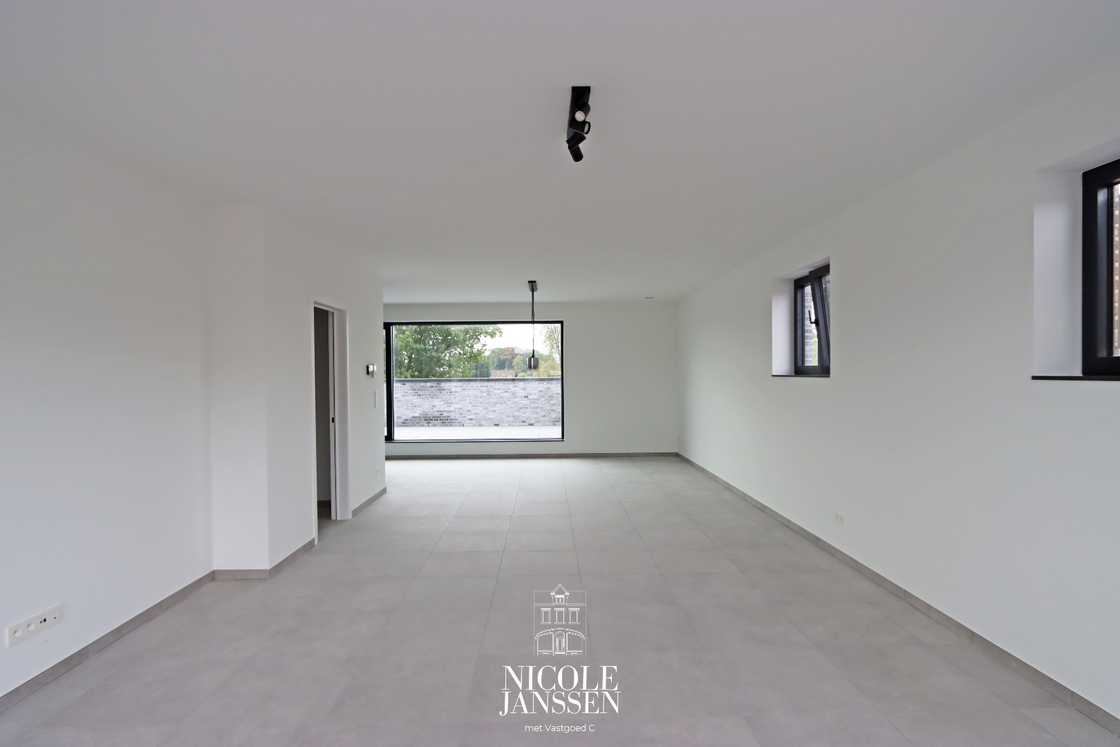 Apartment for rent in Dilsen-Stokkem with 3 bedrooms - photo 4