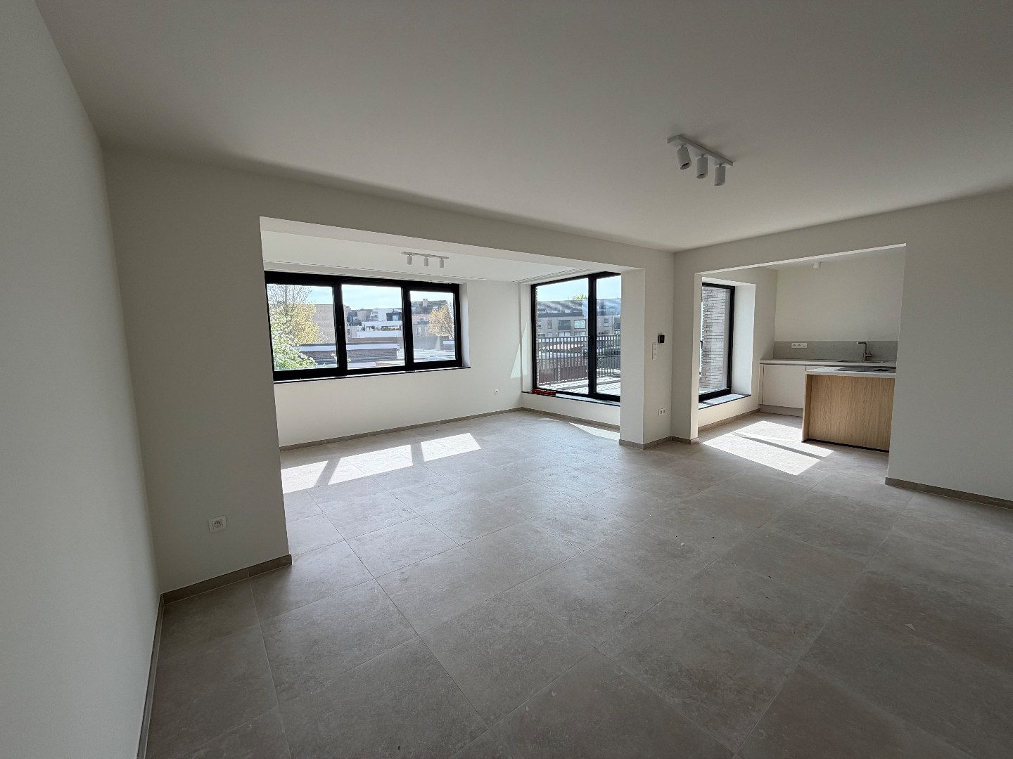 Nieuwbouw appartement te huur met 3 slaapkamers in centrum Geel! - foto 3