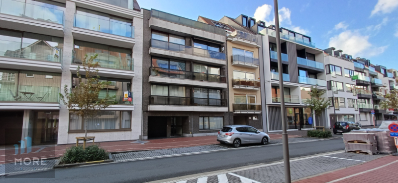 Appartement met zonneterras en (optioneel) parking te koop in Knokke - foto 1