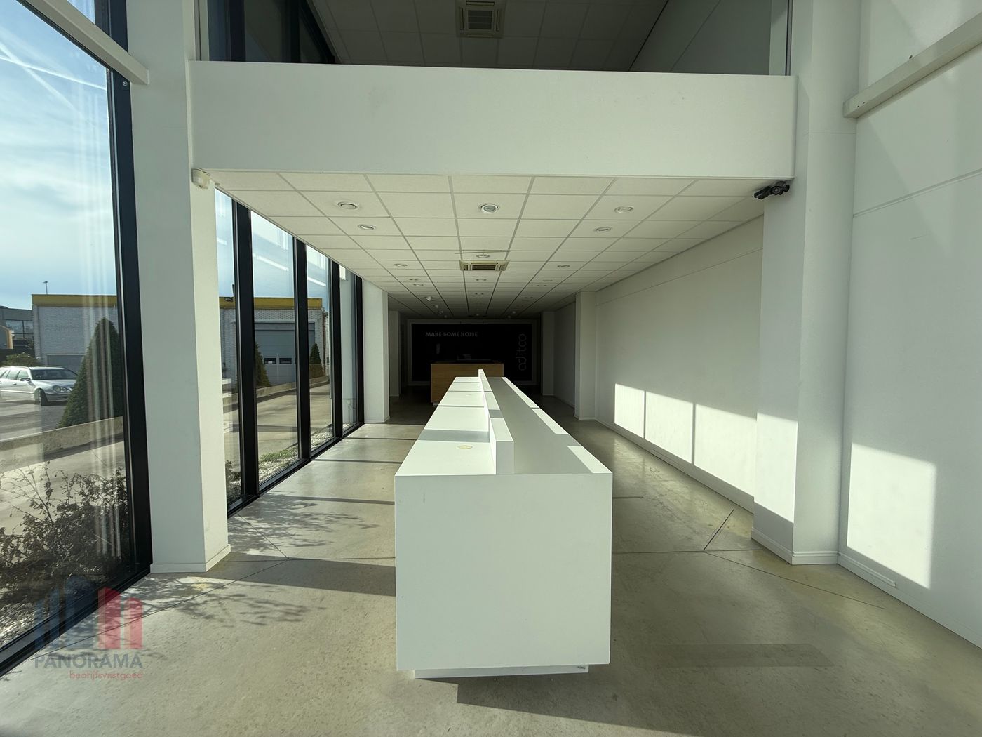 370 m² HANDELSRUIMTE TE HUUR LANGS BRUGSESTEENWEG - foto 4