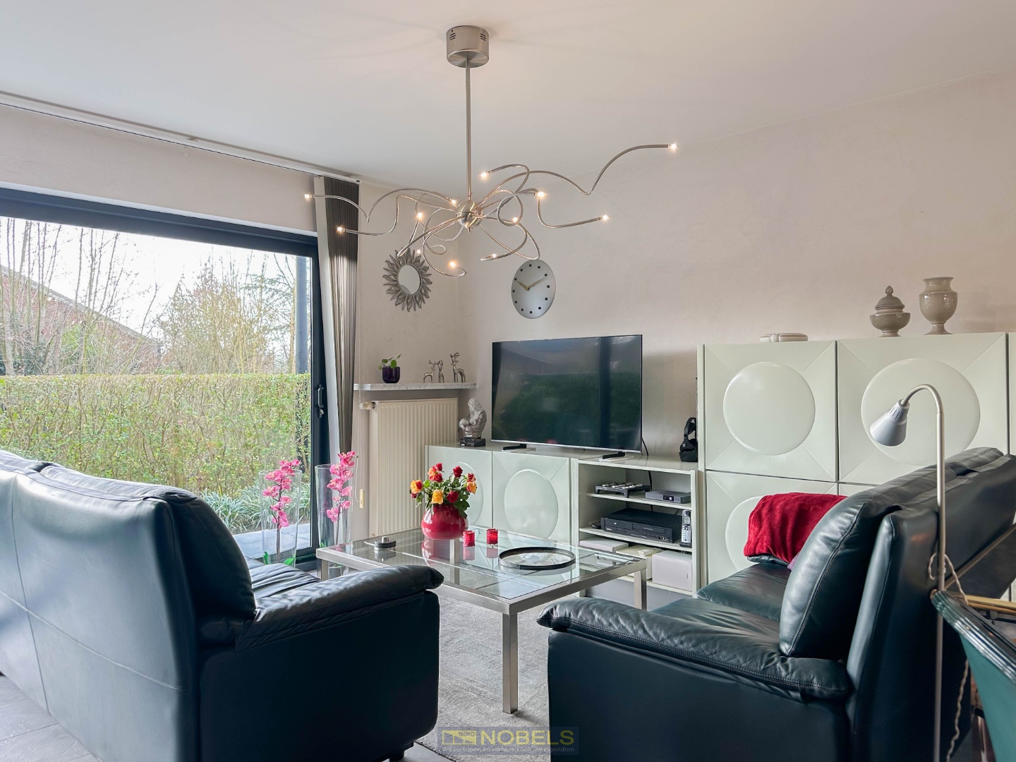 Te koop, instapklaar 2-slaapkamerappartement met tuin, terras en garage te Bevere (Oudenaarde). - foto 4