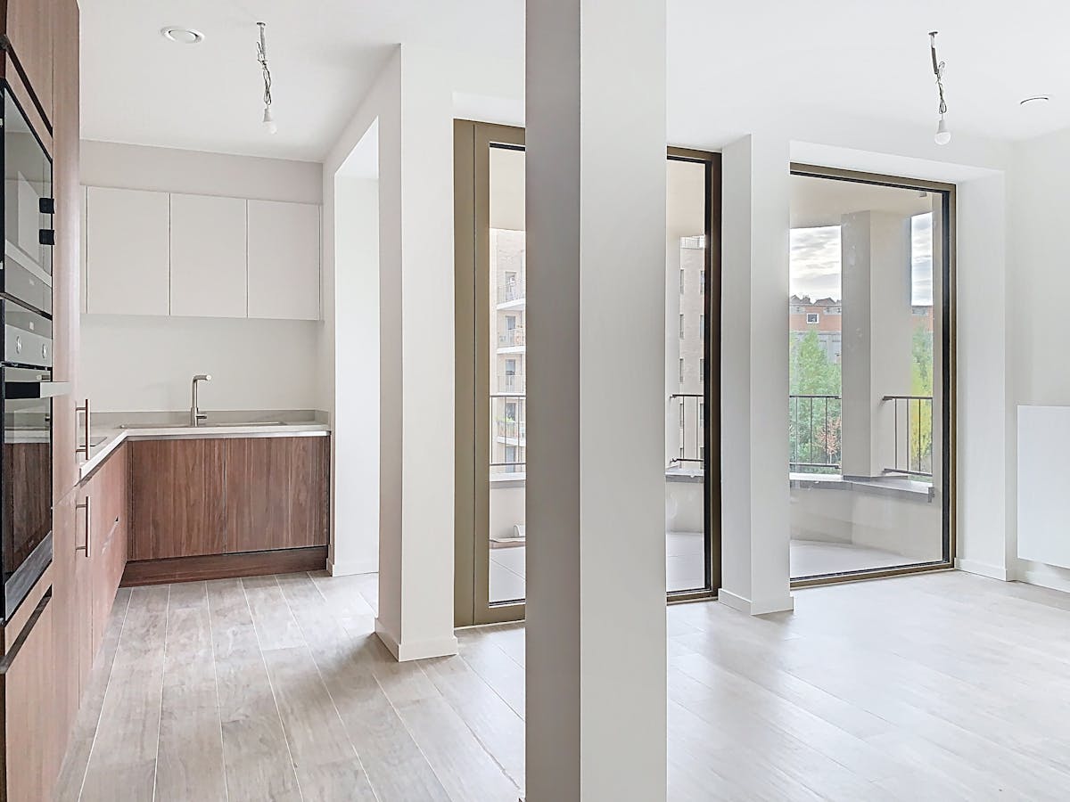 Tour &amp; Taxis - Lichtrijk 2 slaapkamer appartement - foto 5