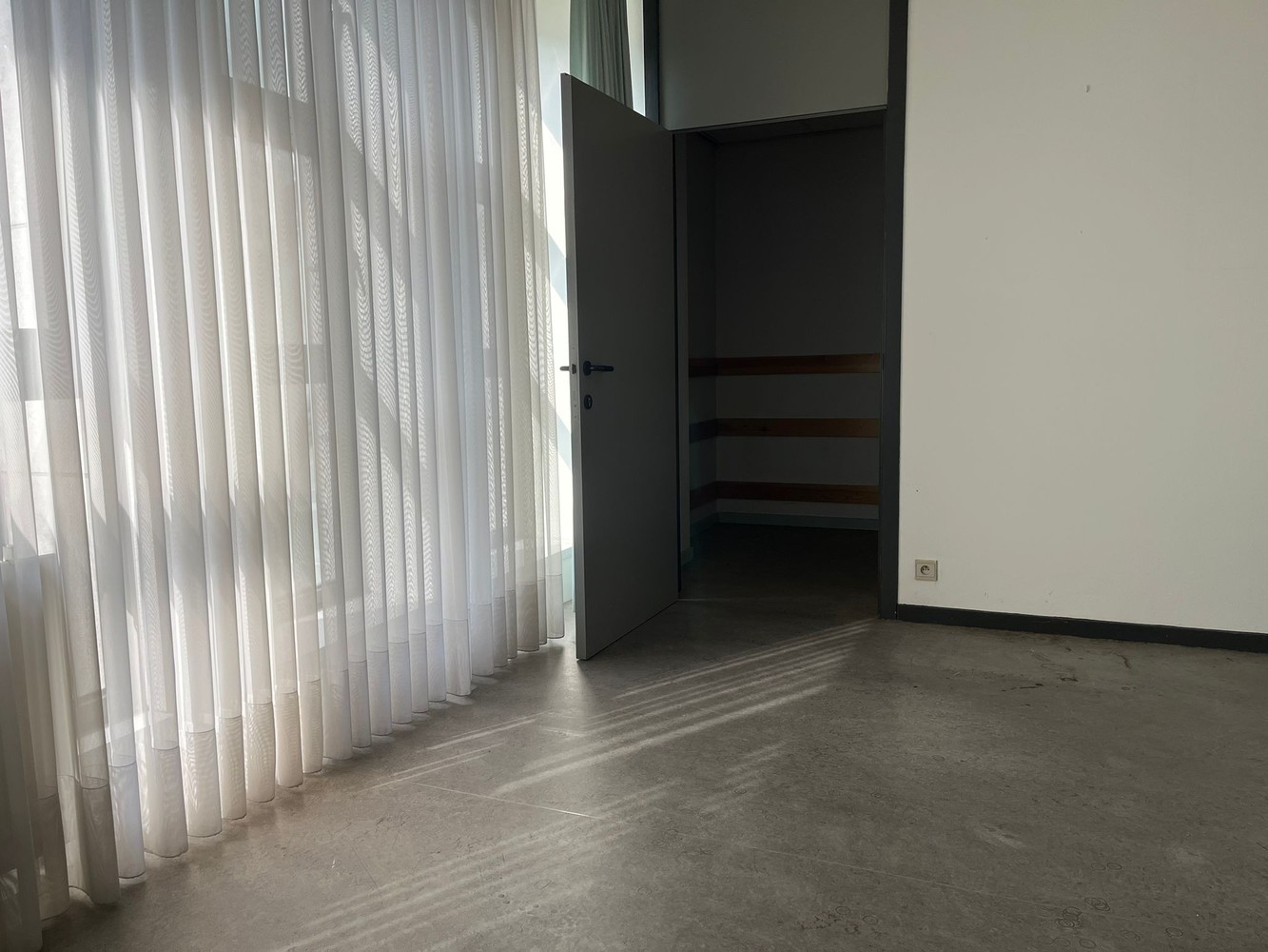 kantoorruimte van ca. 300 m² op de verdieping – Centrum Mol met sterke zichtbaarheid - foto 4