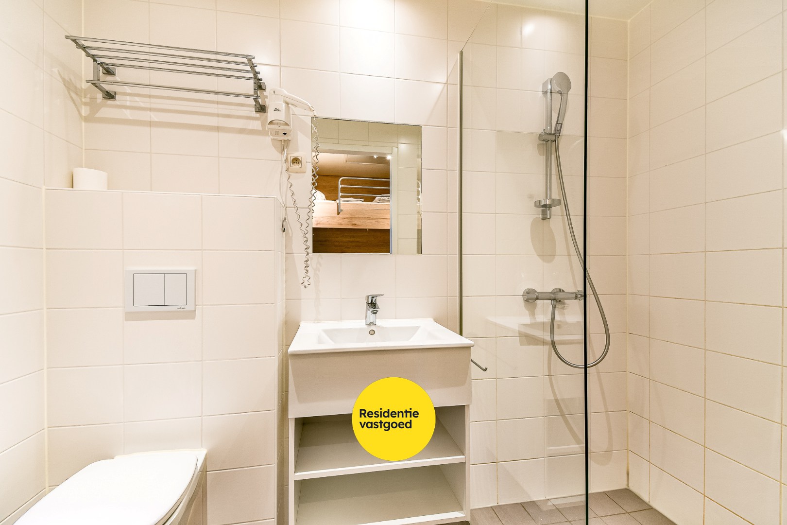 Vernieuwd gemeubeld vakantieappartement - foto 4