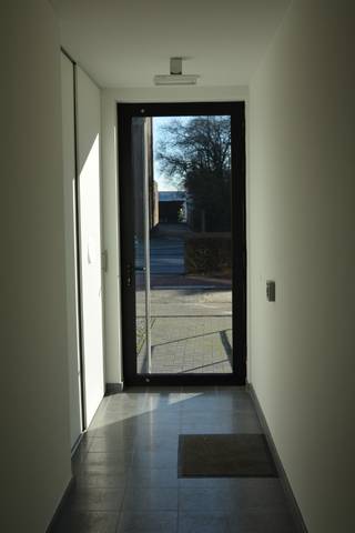 Dit prachtig appartement van 80 m² is gelegen in het centrum van Stabroek. Winkels, openbaar vervoer en scholen vindt u dan ook allemaal...