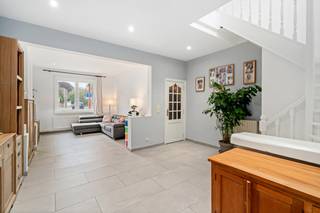 [[ DIT PAND NEEMT DEEL AAN DE ERA OPEN HUIZEN DAG OP 6/12 VAN 9:30 TOT 10:30 ]]Vilvoorde: eengezinswoning met 4 slaapkamers + tuin te koopDeze...