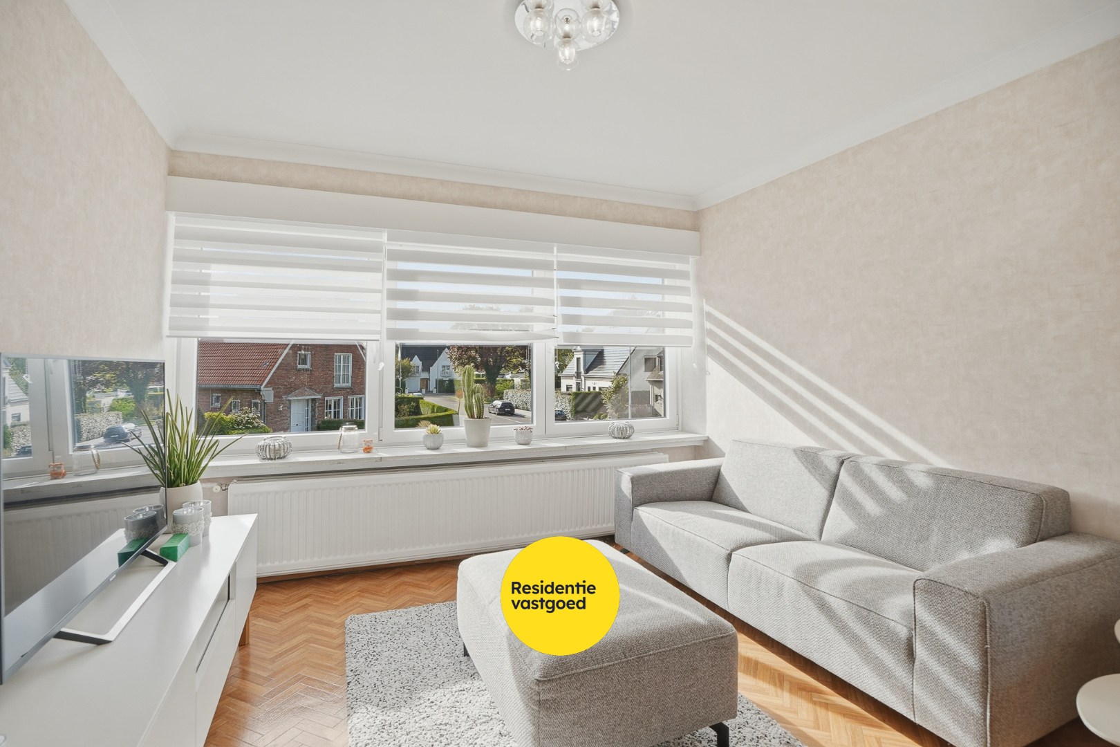 Instapklaar appartement met 2 slpks en garage te Sint-Andries! - foto 4