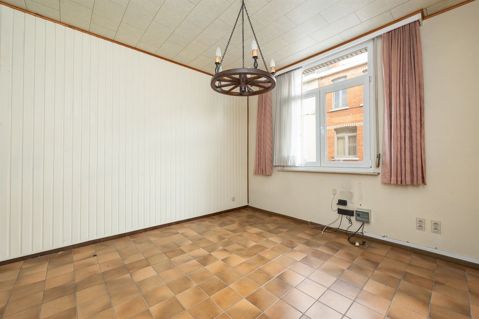 Leuke gezinswoning met 3 slaapkamers op centrale locatie - foto 5