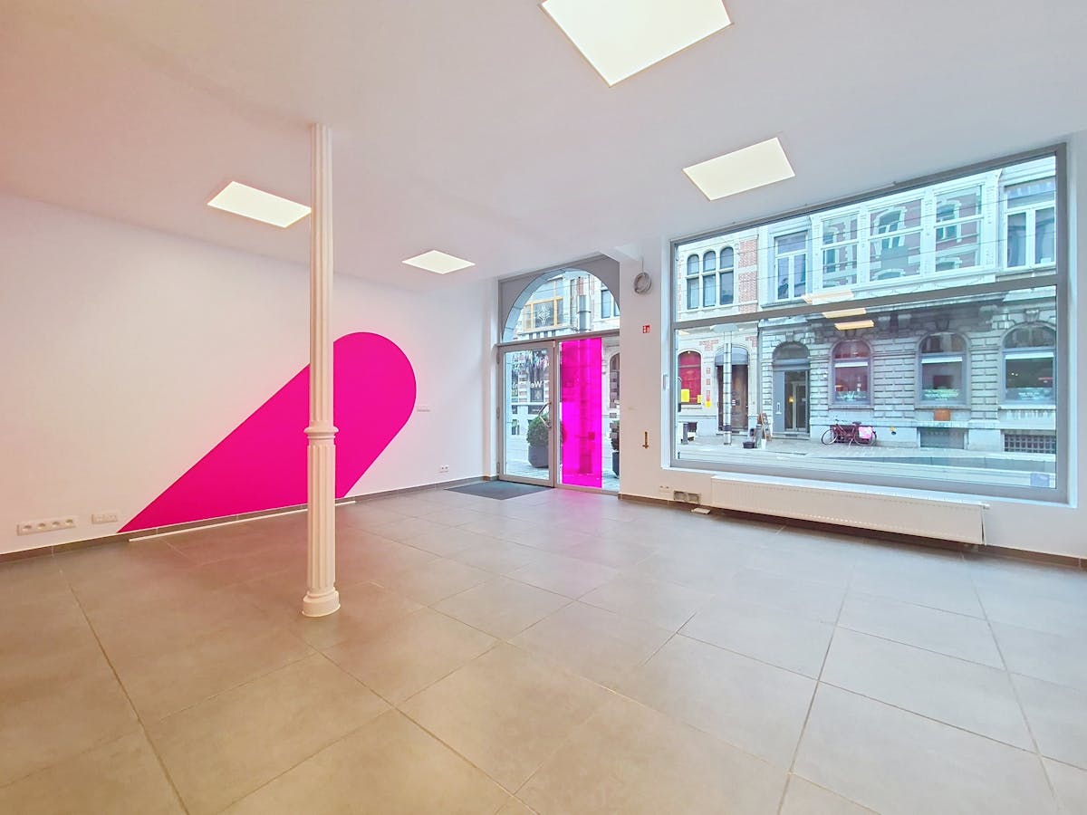 Modern en lichtrijk kantoor (58 m²) te huur in centrum Gent - foto 1