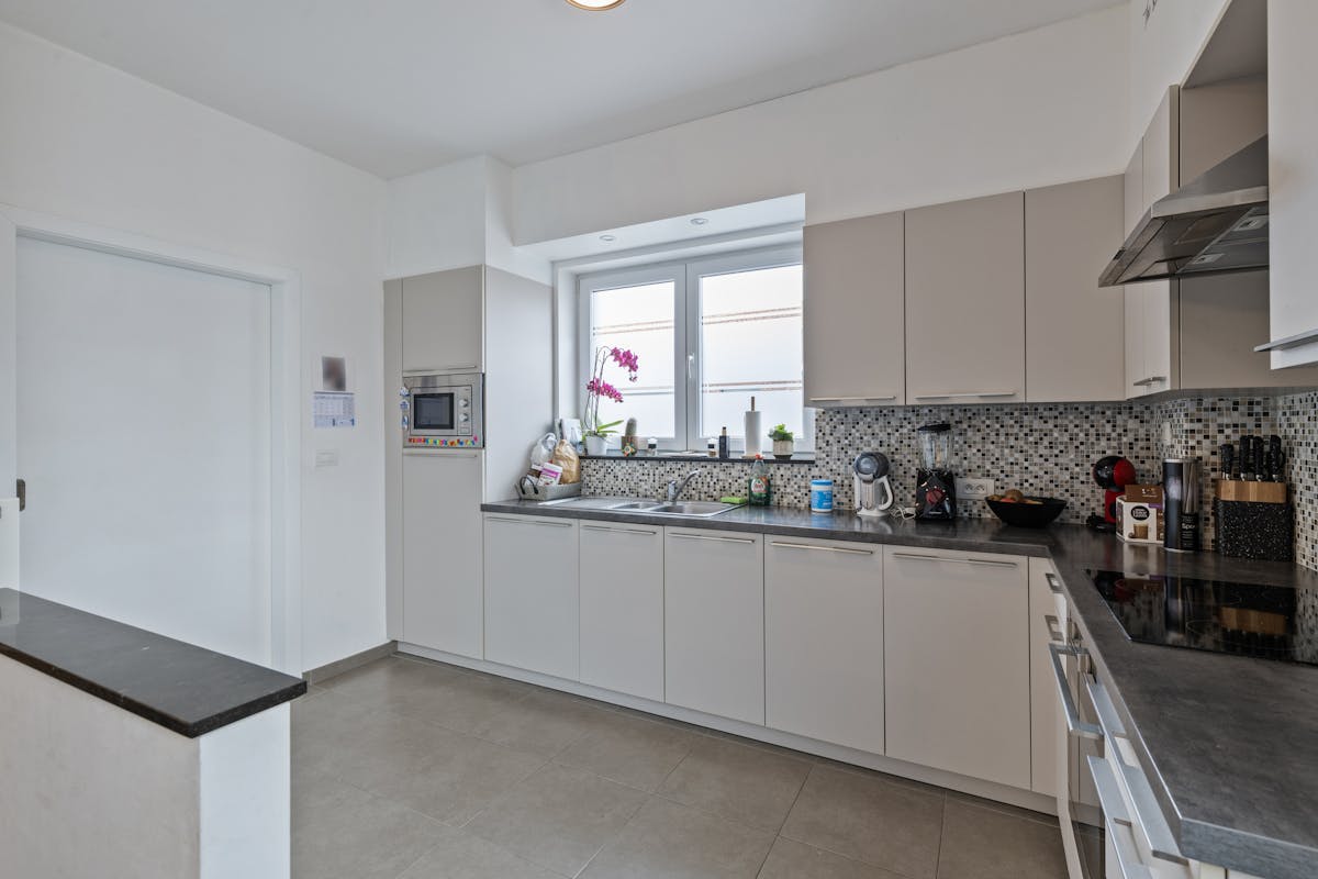 Appartement récent au rez-de-chaussée à vendre près du centre de Wervik - photo 5