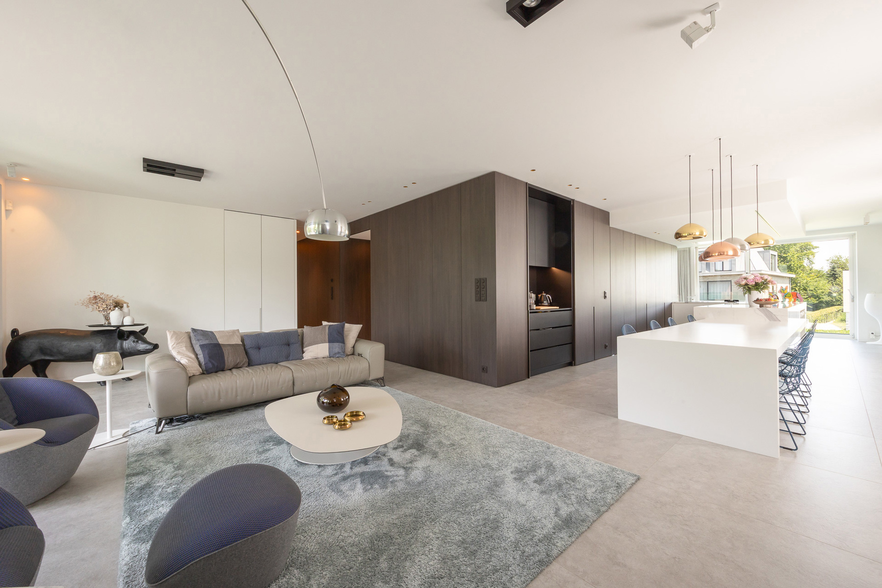 VOLLEDIG GEMEUBELD LUXE APPARTEMENT OP TOPLOCATIE - foto 3