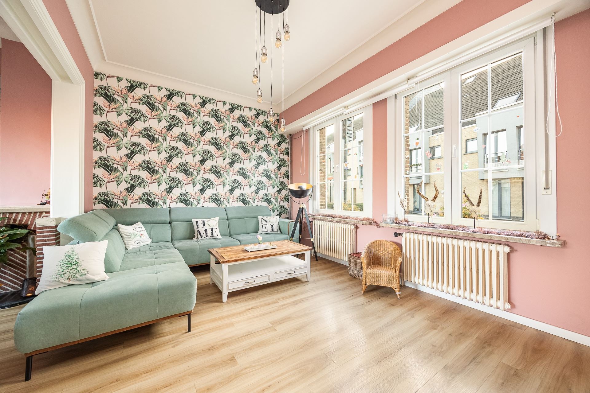 Sterk opgewaardeerde Apothekerswoning met 4 slaapkamers - foto 3