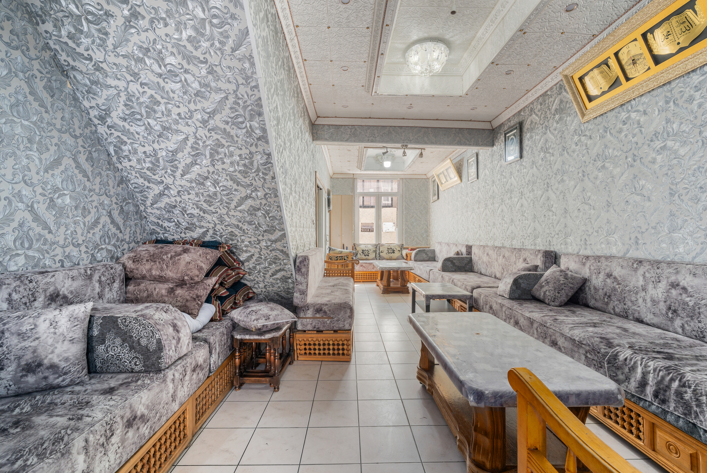Ruime gezinswoning in rustige buurt in Gent - foto 4