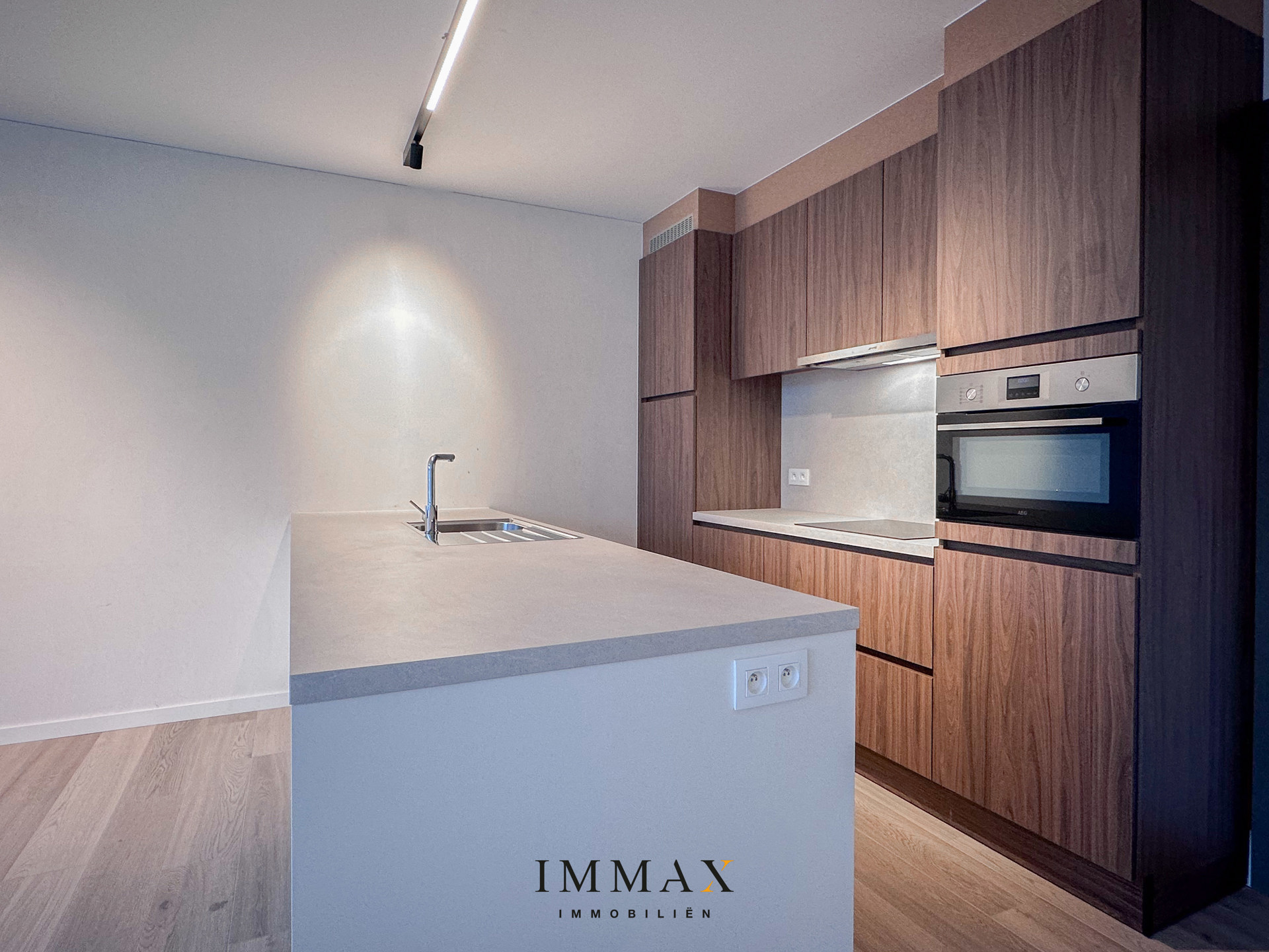 Gelijkvloers twee slaapkamer appartement - foto 5