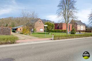 Bouwperceel gelegen te Zutendaal, Sprinkelestraat 89.Dit uniek gelegen perceel bevindt zich in een rustige omgeving, op wandelafstand van het centrum...