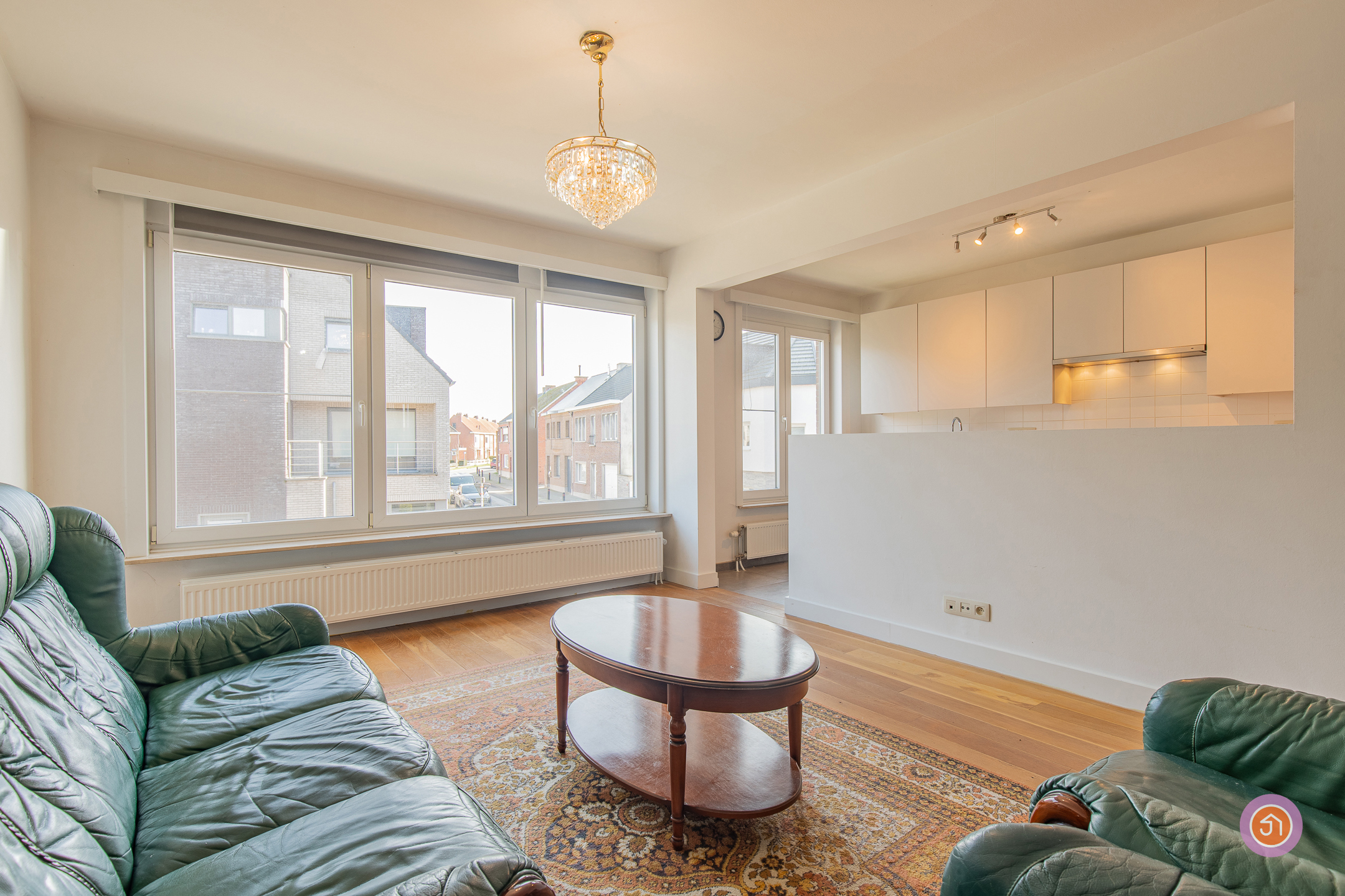 Modern appartement met garage op een rustige locatie - foto 3