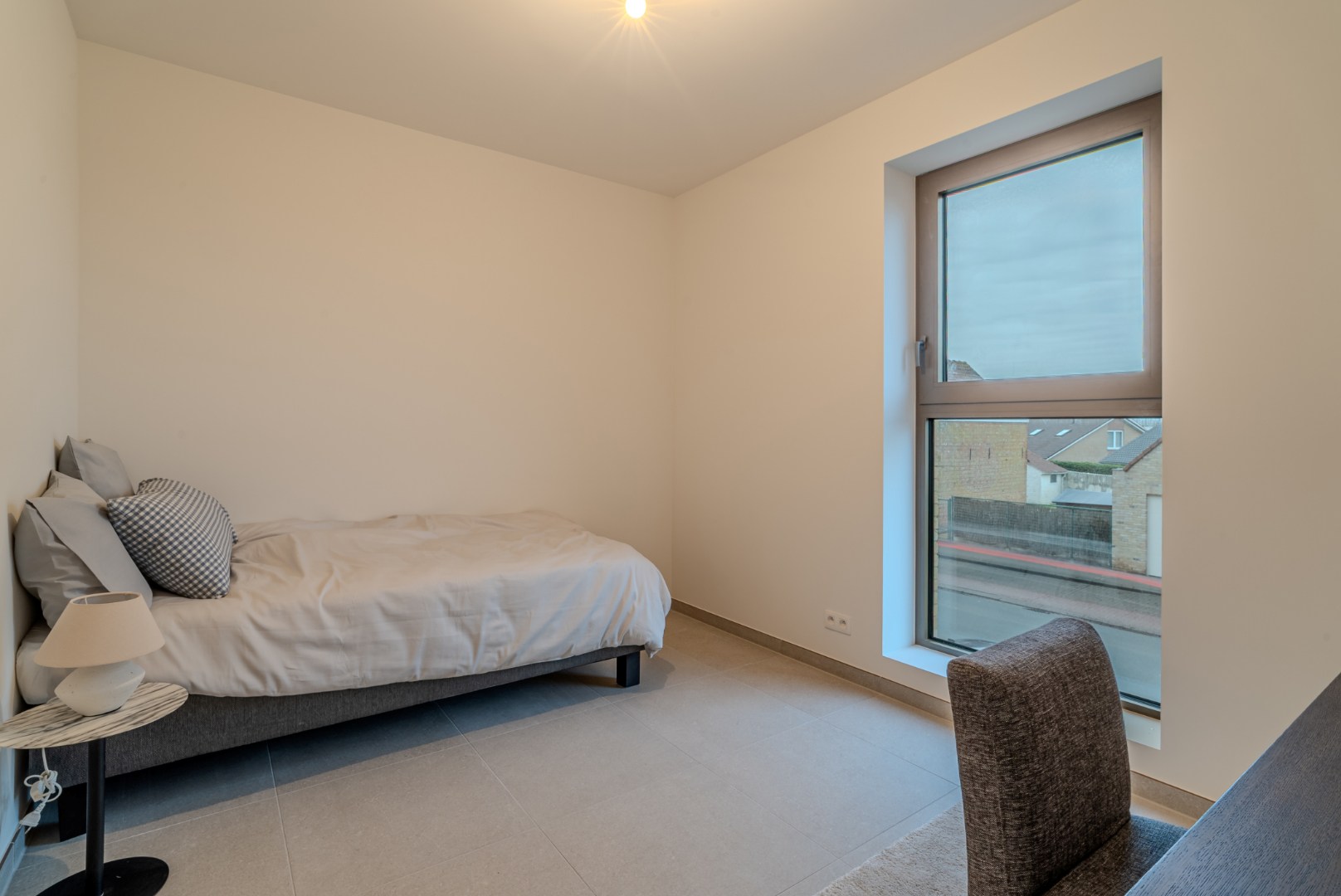 Apartment for rent in Veurne with 3 bedrooms - photo 5