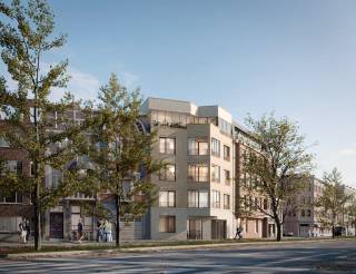 ! LANCERINGSPRIJZEN | WEES ER DUS ALS EERSTE BIJ !<br /><br />Ontdek URBAN 528, een kleinschalig nieuwbouwproject met slechts vier exclusieve BEN-appartementen op een toplocatie in Antwerpen.<br />Gelegen tussen Zurenborg en Station Antwerpen-Berchem combineert dit project uitzonderlijke bereikbaarheid met rust, licht en hedendaags comfort.<br /><br />Elk appartement werd ontworpen met oog voor architectuur, ruimte en energiezuinig wonen.<br />Grote raampartijen en zuidgerichte winterterrassen zorgen voor een overvloed aan natuurlijk licht en creëren een naadloze verbinding tussen binnen en buiten.<br /><br />De winterterrassen vormen het verlengde van de leefruimte en laten u het hele jaar door genieten van zon, rust en uitzicht.<br />Met 1, 2 of 3 slaapkamers in het aanbod is er voor ieder wat wils, respectievelijk 84m2, 92m2 of 152m2 bew. oppervlakte.<br /><br />URBAN 528 staat voor kwalitatief wonen met lage energiekosten en een duurzame toekomst.<br />Dankzij het beperkte aantal appartementen geniet u bovendien van extra privacy en exclusiviteit.<br /><br />De centrale ligging biedt het beste van stadsleven en mobiliteit: winkels, horeca, cultuur en openbaar vervoer bevinden zich letterlijk op wandelafstand.<br />Elke urban bewoner beschikt dan ook over zijn eigen fietsenstalling in het gebouw. De Meir op 10 min afstand met de fiets.<br /><br />Mogelijkheid tot aankoop aan het verlaagde btw-tarief van 6% onder voorwaarden.<br />Prijzen zijn exclusief BTW, registratierechten en notaris kosten.<br /><br />Contacteer LISTED vandaag nog: +32 3 283 51 51.