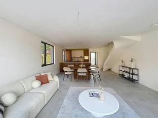 De nieuwbouwwoning biedt in zijn ontwerp een doordachte indeling die het comfort van het dagelijks leven verhogen.<br /><br />Op de gelijkvloerse verdieping betreed je de woning via de inkomhal. Hier bevindt zich een apart toilet en een praktische berging, perfect voor extra opslag. De open keuken vormt het centrale punt van de leefruimte en sluit naadloos aan op de eetkamer en de ruime woonkamer.<br /><br />De eerste verdieping beschikt over drie slaapkamers. Via de nachthal komt u bij de badkamer. De badkamer bevat vervolgens ook een tweede toilet.<br /><br />De volledig omheinde tuin met terras biedt privacy en is perfect voor zomerse barbecues of rustige momenten. Voor wie gemak zoekt, is er een aansluiting voor een robotmaaier, met de mogelijkheid om een robotmaaier als extra optie aan te schaffen. Bovendien beschik je over een eigen garage en een praktische fietsenberging.<br /><br />Diversen:<br />- E-peil lager dan 20!<br />- vloerverwarming op warmtepomp<br />- eigen zonnepanelen<br />- ventilatiesysteem D met warmterecuperatie<br /><br />Grijp deze kans en ontdek hoe deze nieuwbouwwoning uw woonwensen kan vervullen. Voor meer informatie en een afspraak, neem contact met ons op!