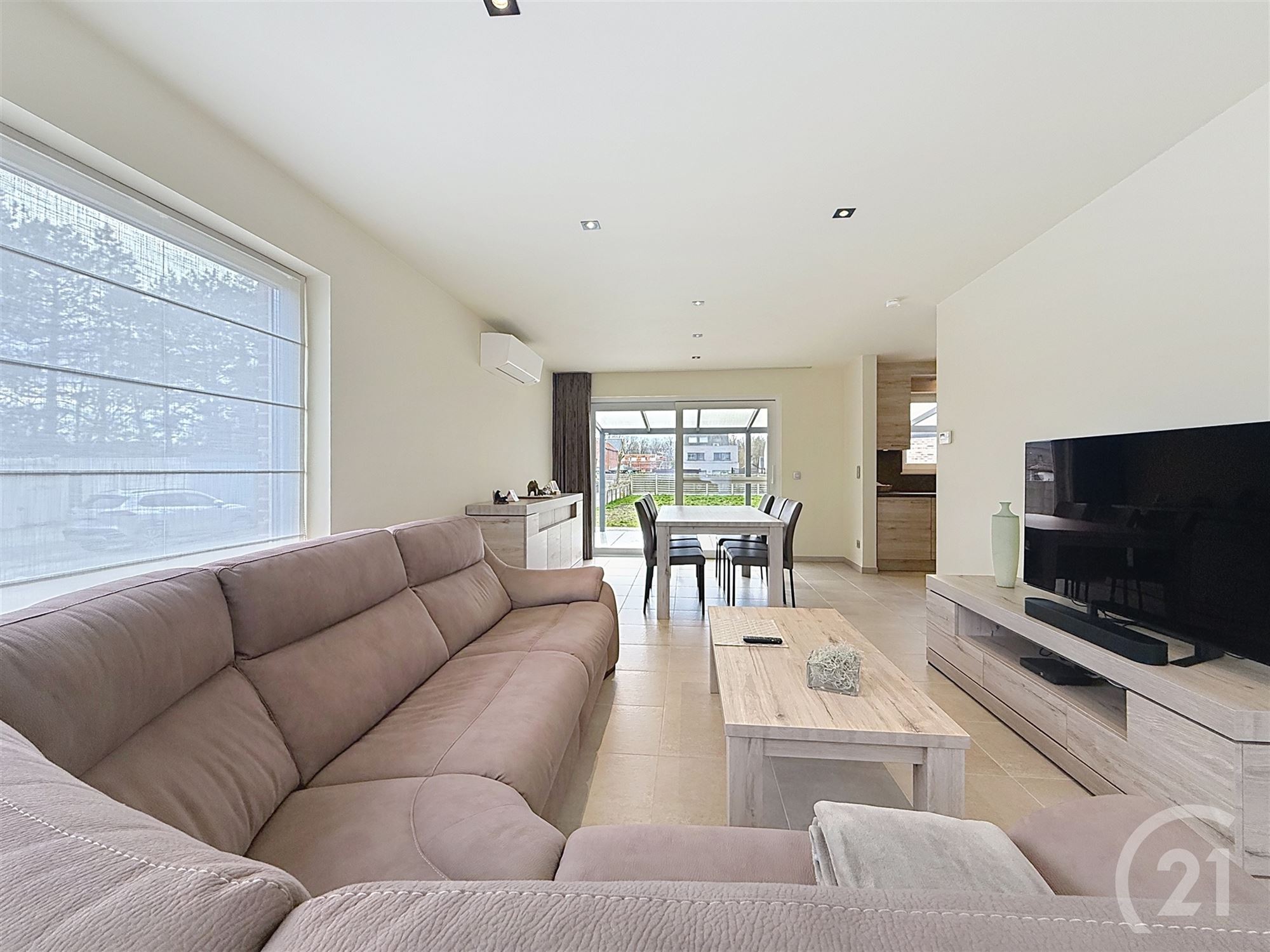 Aangename recente woning met 3 slaapkamers! - foto 5