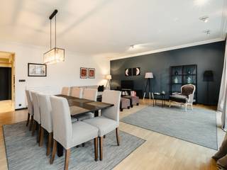 Ideally located on the fifth floor of a building on Avenue Louise, between the Châtelain and Place Flagey, furnished apartment with a gross...
