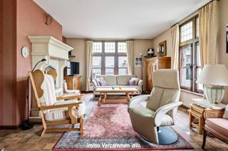 Characterful apartment of no less than 128 m², conveniently located in Duffel. This surprisingly spacious apartment is easily accessible by stairs or...