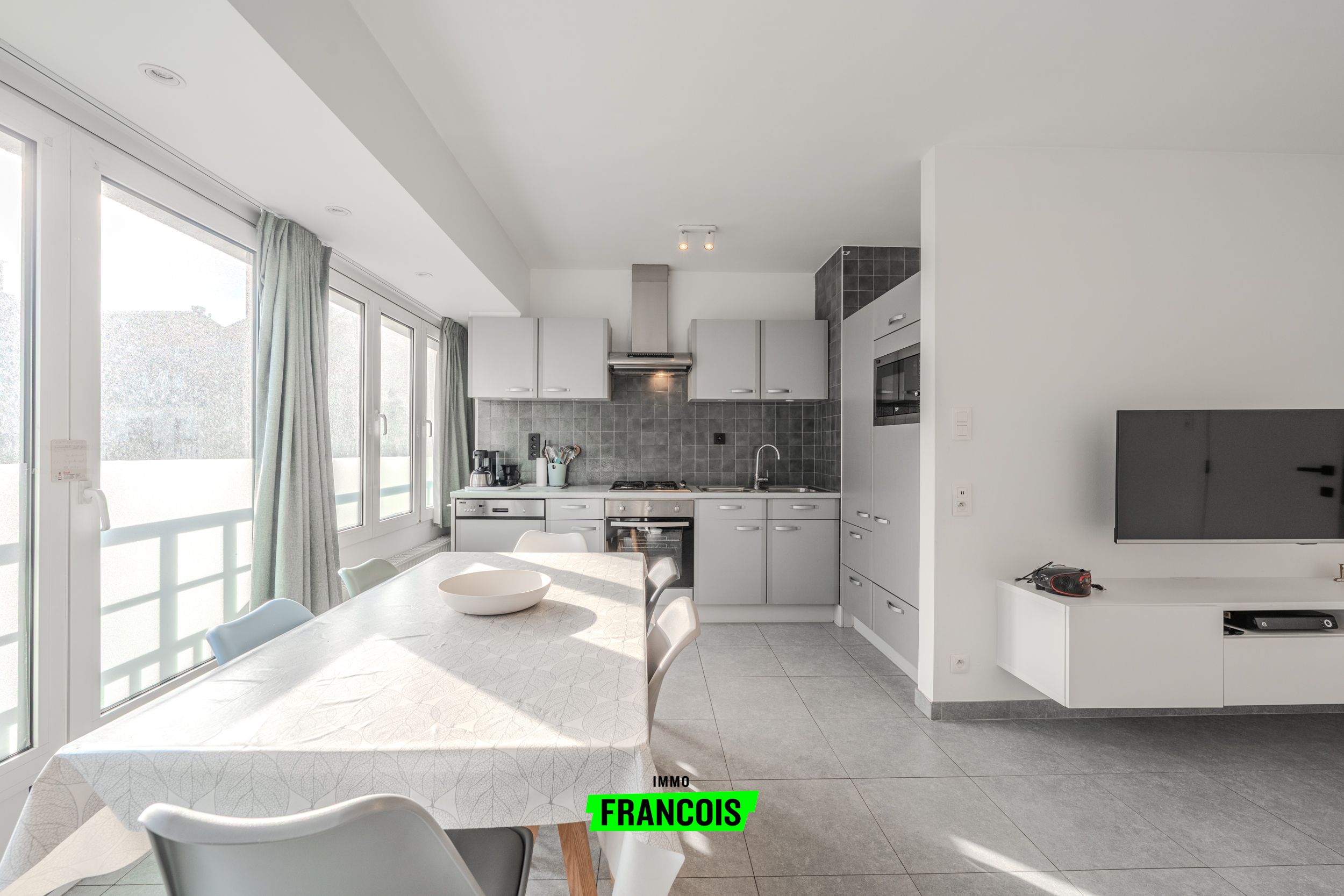 Lichtrijk instapklaar Appartement (EPC B) met 2 Slaapkamers dicht bij Zee te Westende-Bad - foto 4