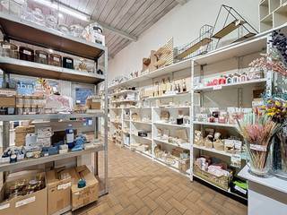 Commercial à louer à Ypres