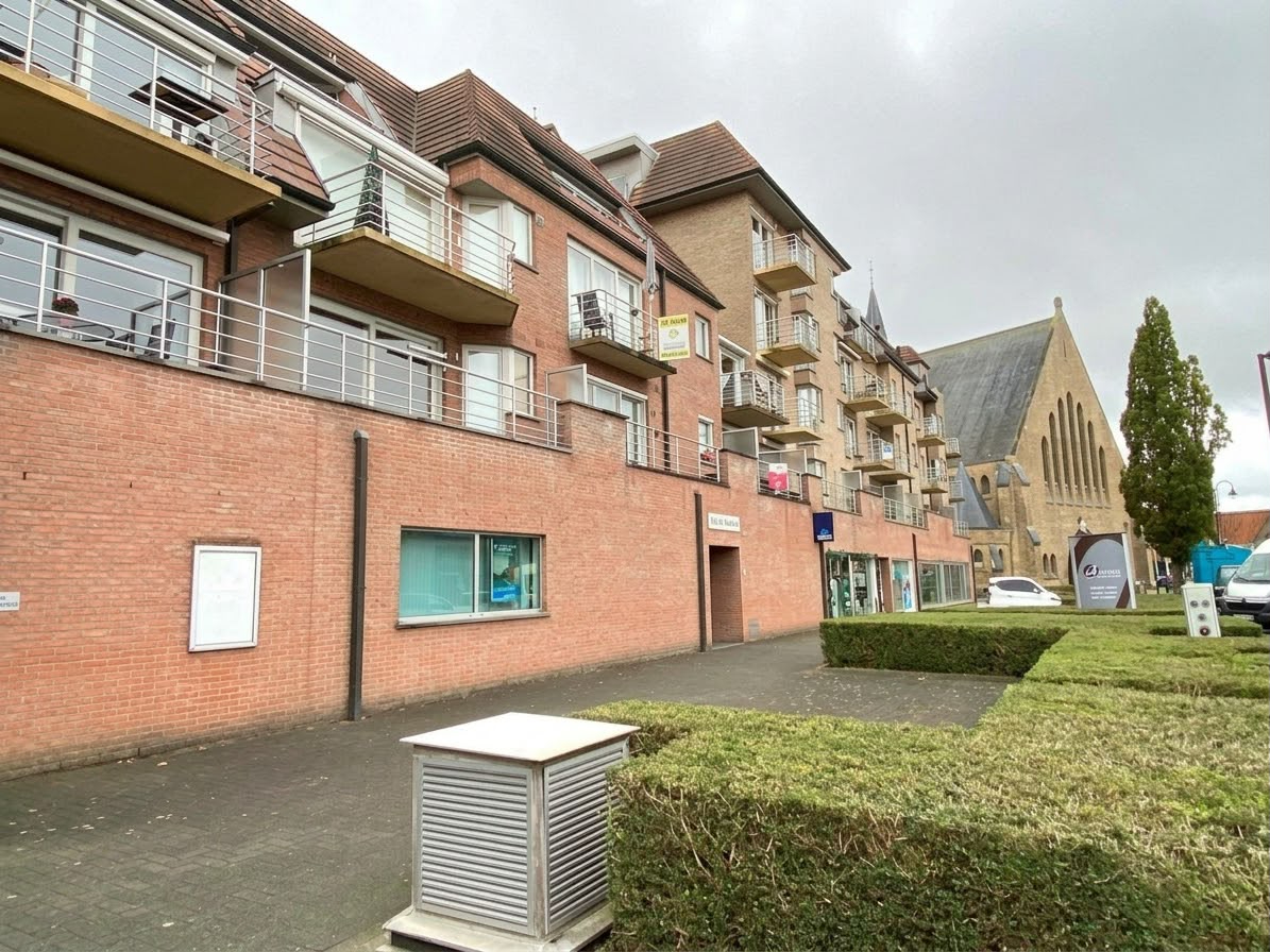 APPARTEMENT MET 1 SLAAPKAMER | TERRAS EN GARAGEBOX - foto 1
