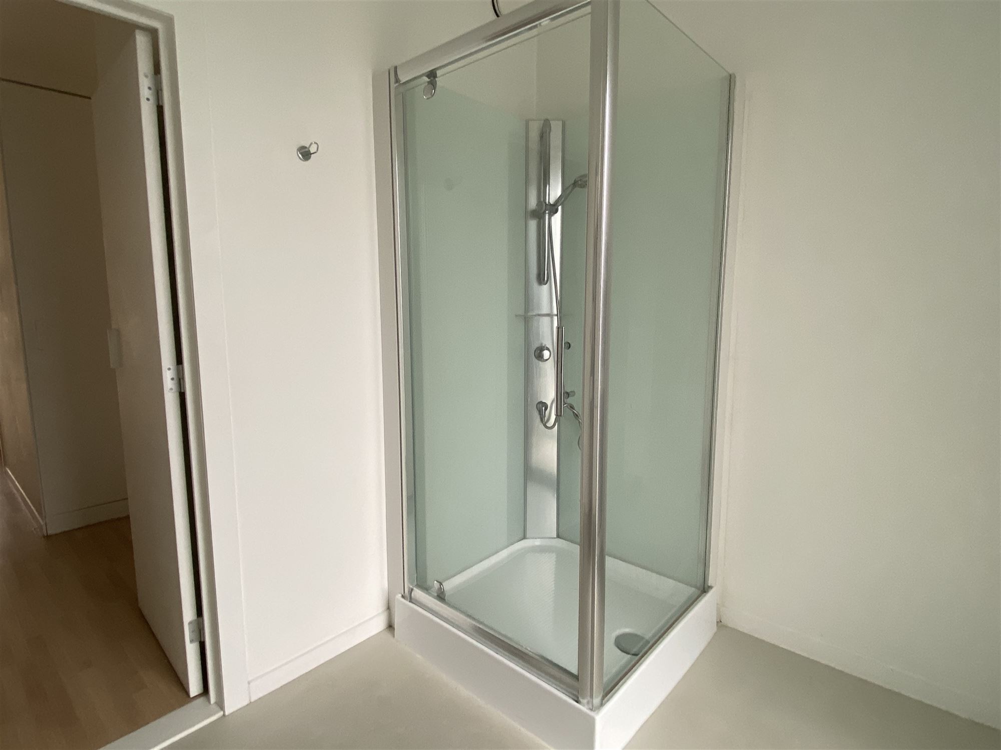 Modern 2 slaapkamer appartement centrum Aalst - foto 4